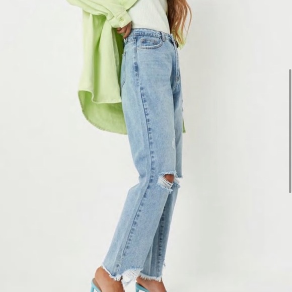 Missguided Light Blue Distressed High Waisted Straight Thigh Slash Jeans NWT 4L - Picture 3 of 16